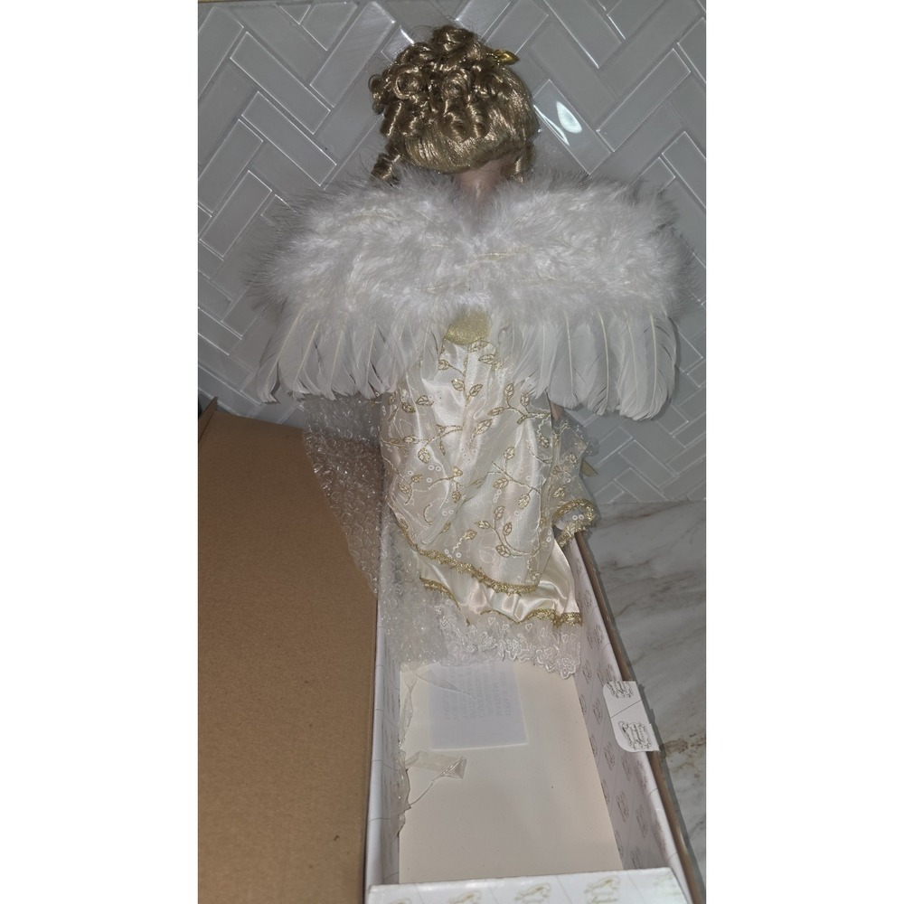 2018 Heritage Collection Angel Porcelain Doll New In Box - Picture 6 of 11